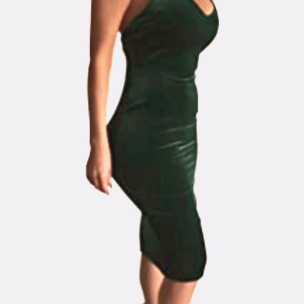 Green Velvet Dress 💚